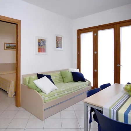 Anna Μπιμπιόνε